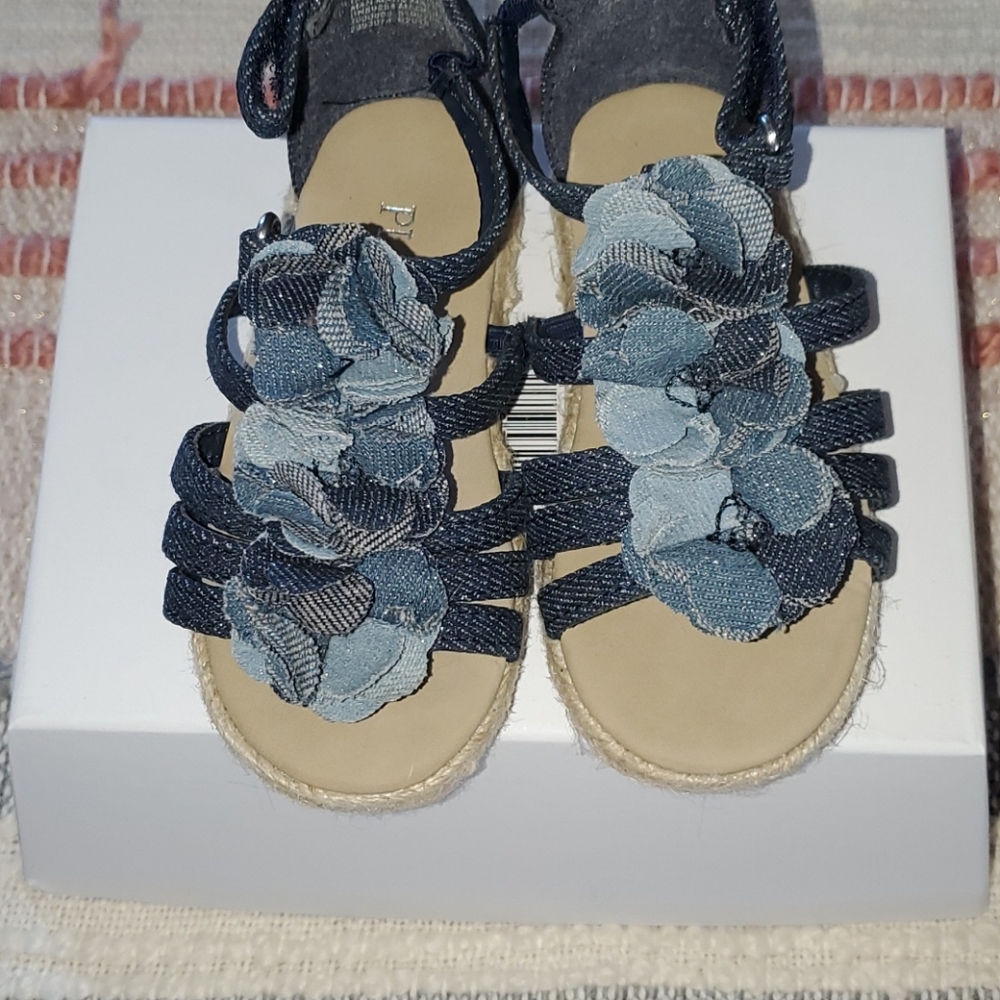 Sandals EUC